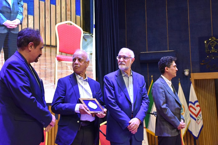 0352.jpg - 126.60 kB