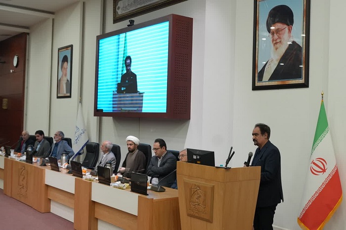 00116.jpg - 94.84 kB