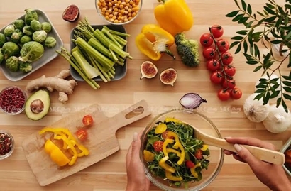 گیاه‌خواری برای همه مناسب نیست؛ تأمین کامل مواد مغذی، معیار اصلی تغذیه سالم