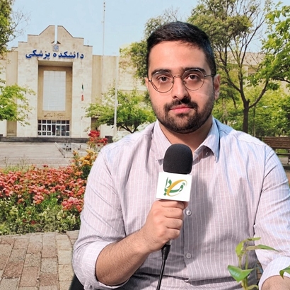 کسب رتبه سوم کشوری آزمون دستیاری پزشکی توسط دانش‌آموخته دانشگاه علوم پزشکی مشهد